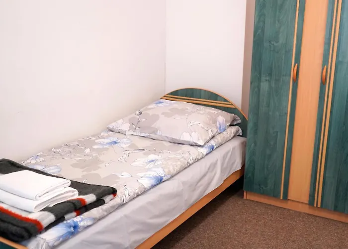 Dom Studencki Zodiak Хостел